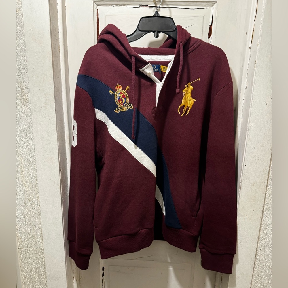 Polo hoodie